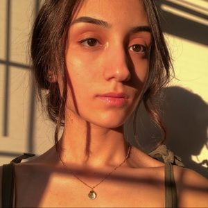 Meet your Posher, Sholeh